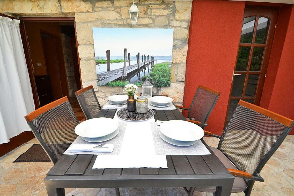 Villa Giardin Novigrad  Exterior photo