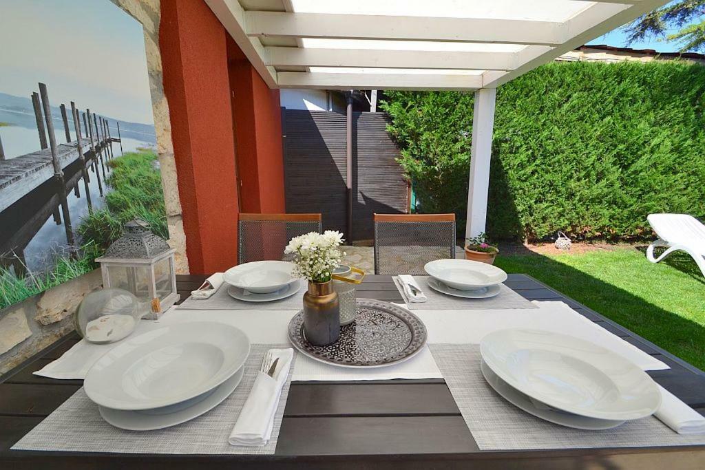 Villa Giardin Novigrad  Exterior photo